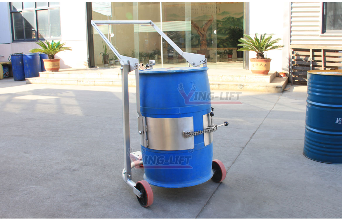 機(jī)械油桶翻轉(zhuǎn)車
