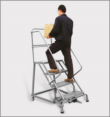 可移動(dòng)取貨梯