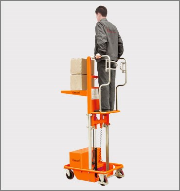 半電動(dòng)揀貨機(jī)